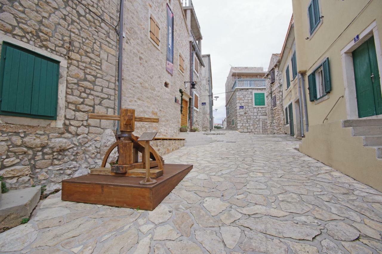 Zal Betina (Sibenik-Knin) Exterior foto